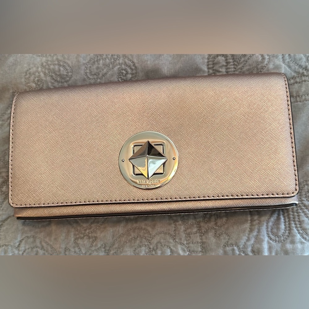 Kate spade clutch